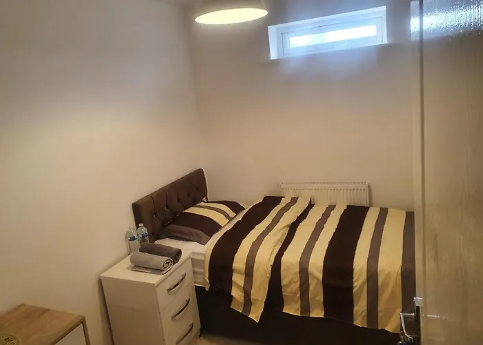 Nhyl Homes 度假居