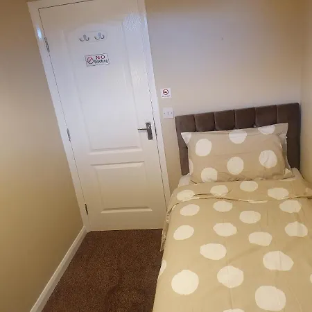 Nhyl Homes Bed & Breakfast Bradford (West Yorkshire)
