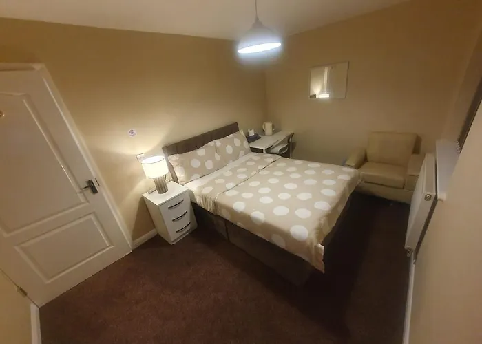 Nhyl Homes * Bradford (West Yorkshire)