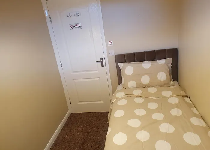 Nhyl Homes Holiday home Bradford (West Yorkshire)