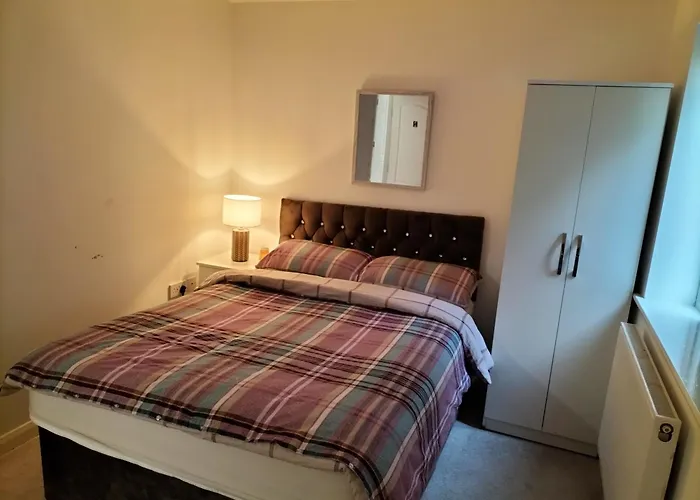 Nhyl Homes Holiday home *